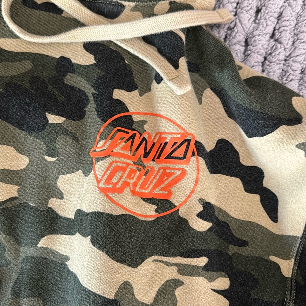 Santa Cruz hoodie